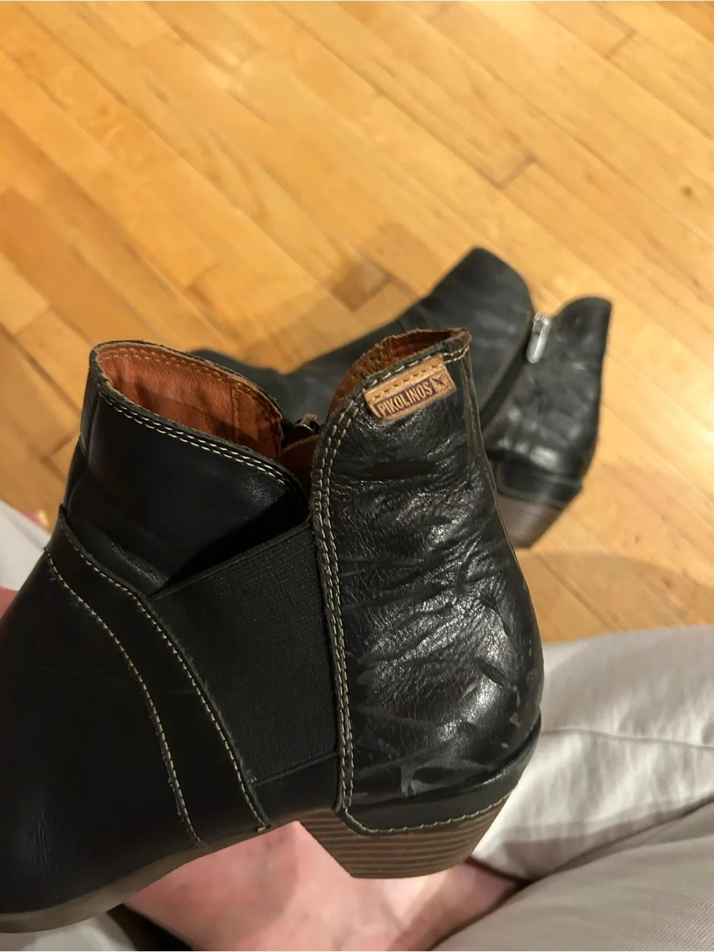 Women’s pikolinos Rotterdam Black Leather Ankle Boots